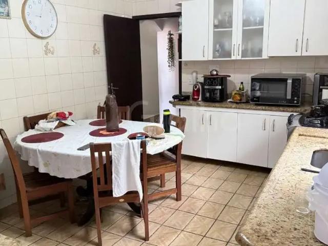 Casa / Sobrado para Venda em Florianópolis/SC Abraão 3 Quartos