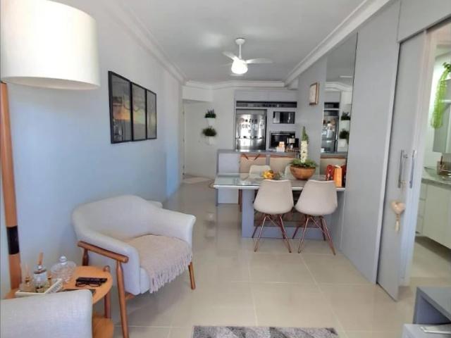 Casa / Sobrado para Venda em Florianópolis/SC Abraão 3 Quartos
