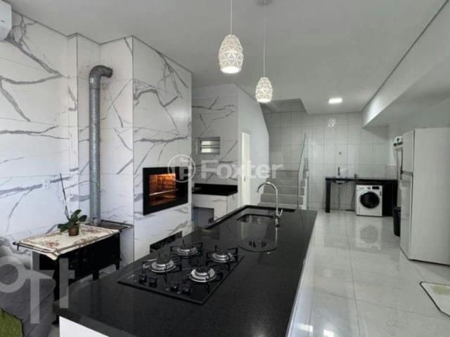 Casa / Sobrado para Venda em Florianópolis/SC Abraão 4 Quartos