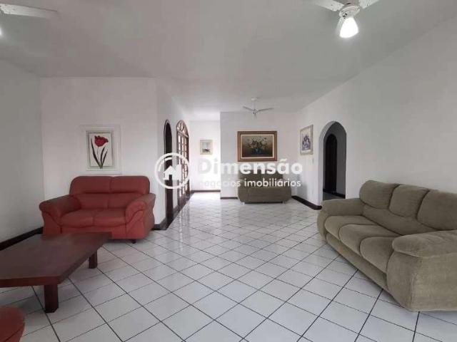 Casa / Sobrado para Venda em Florianópolis/SC Agronômica 9 Quartos