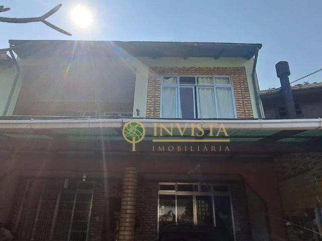 Casa / Sobrado para Venda em Florianópolis/SC Armação do Pântano do Sul 3 Quartos