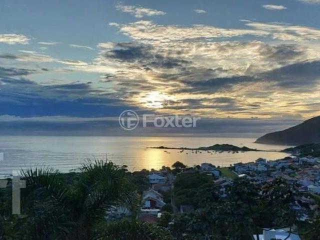 Casa / Sobrado para Venda em Florianópolis/SC Armação do Pântano do Sul 3 Quartos