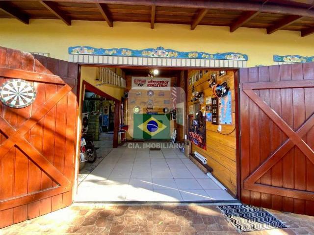Casa / Sobrado para Venda em Florianópolis/SC Armação do Pântano do Sul 4 Quartos