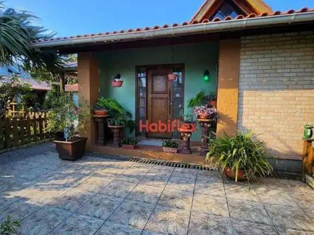 Casa / Sobrado para Venda em Florianópolis/SC Armação do Pântano do Sul 4 Quartos