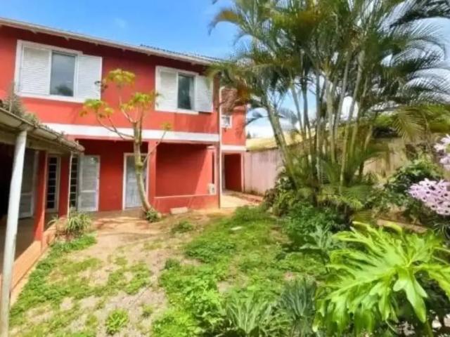 Casa / Sobrado para Venda em Florianópolis/SC Armação do Pântano do Sul 5 Quartos
