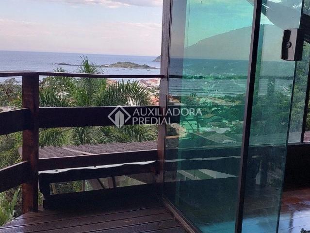 Casa / Sobrado para Venda em Florianópolis/SC Armação 3 Quartos
