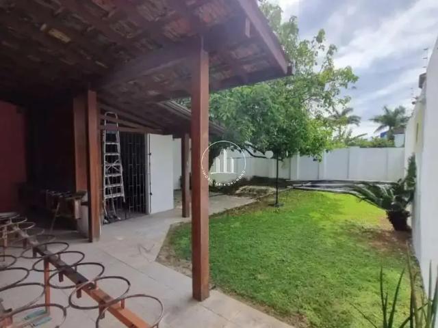 Casa / Sobrado para Venda em Florianópolis/SC Balneário 2 Quartos