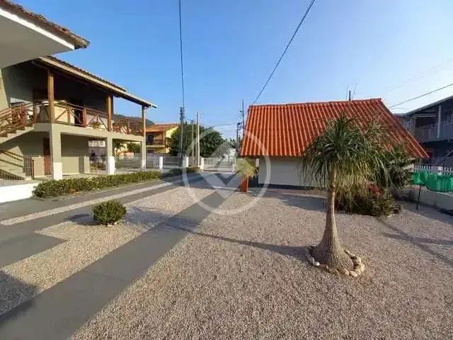 Casa / Sobrado para Venda em Florianópolis/SC Barra da Lagoa 3 Quartos