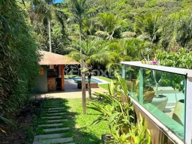 Casa / Sobrado para Venda em Florianópolis/SC Barra da Lagoa 4 Quartos