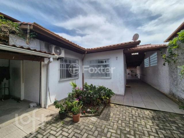 Casa / Sobrado para Venda em Florianópolis/SC Barra da Lagoa 4 Quartos