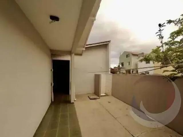 Casa / Sobrado para Venda em Florianópolis/SC Barra da Lagoa 4 Quartos