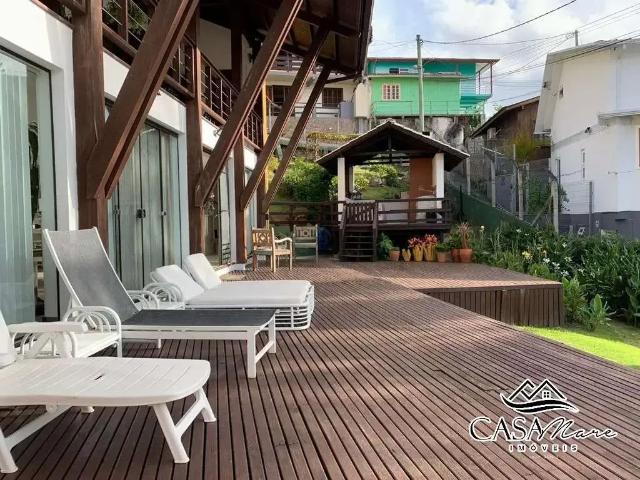 Casa / Sobrado para Venda em Florianópolis/SC Barra da Lagoa 5 Quartos