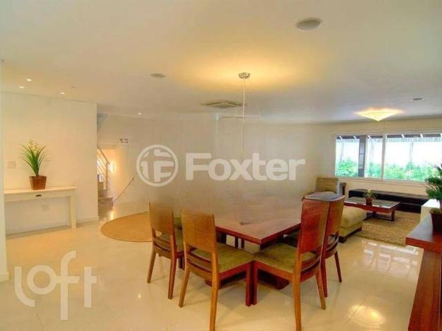 Casa / Sobrado para Venda em Florianópolis/SC Barra da Lagoa 6 Quartos