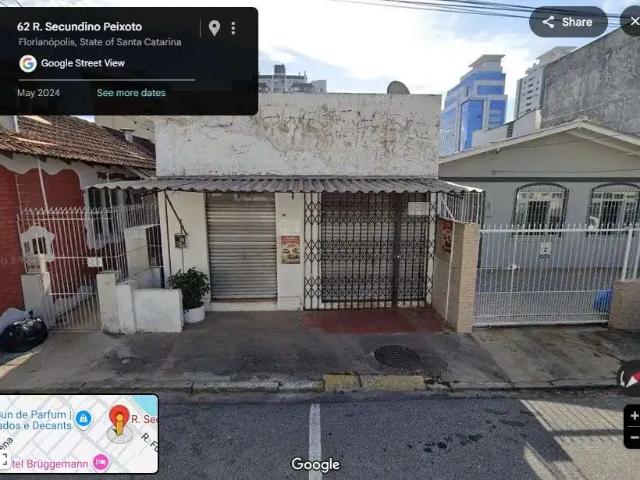 Casa / Sobrado para Venda em Florianópolis/SC Estreito 2 Quartos