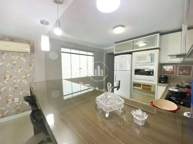 Casa / Sobrado para Venda em Florianópolis/SC Estreito 4 Quartos