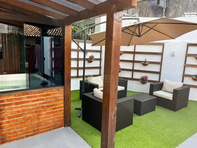 Casa / Sobrado para Venda em Florianópolis/SC Estreito 4 Quartos