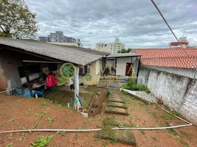 Casa / Sobrado para Venda em Florianópolis/SC Estreito 4 Quartos