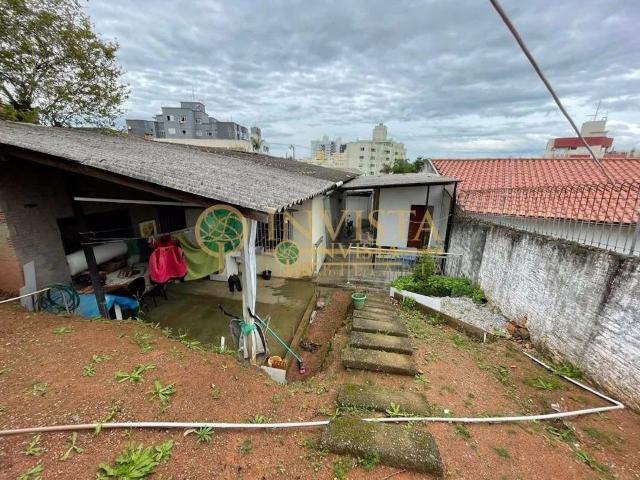 Casa / Sobrado para Venda em Florianópolis/SC Estreito 4 Quartos