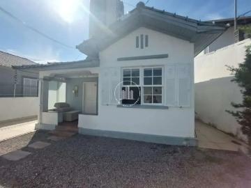 Casa / Sobrado para Venda em Florianópolis/SC Estreito 5 Quartos
