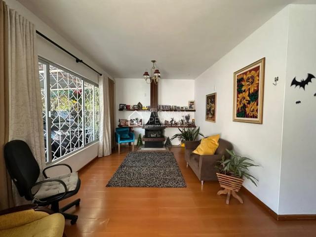 Casa / Sobrado para Venda em Florianópolis/SC Estreito 5 Quartos