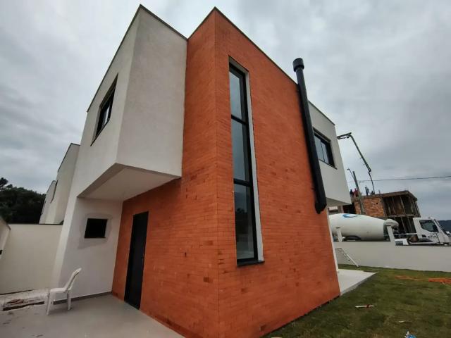 Casa / Sobrado para Venda em Florianópolis/SC Ingleses 3 Quartos