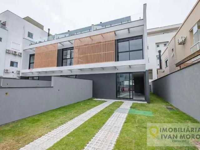 Casa / Sobrado para Venda em Florianópolis/SC Ingleses 3 Quartos