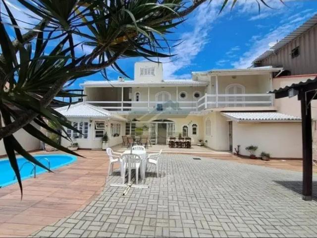 Casa / Sobrado para Venda em Florianópolis/SC Ingleses 4 Quartos