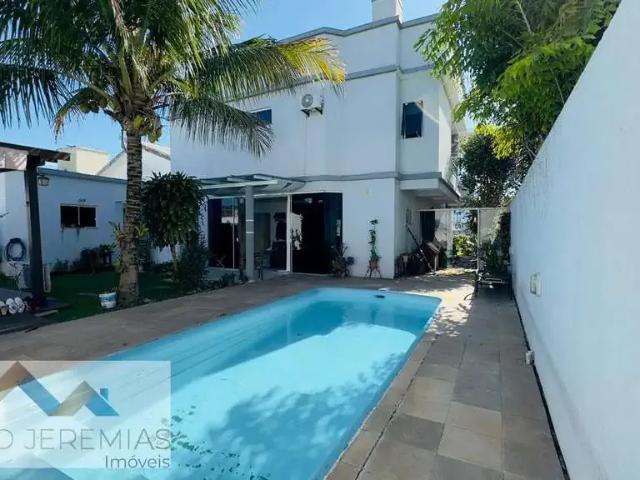 Casa / Sobrado para Venda em Florianópolis/SC Ingleses 4 Quartos