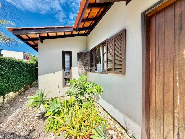 Casa / Sobrado para Venda em Florianópolis/SC Ingleses do Rio Vermelho 2 Quartos