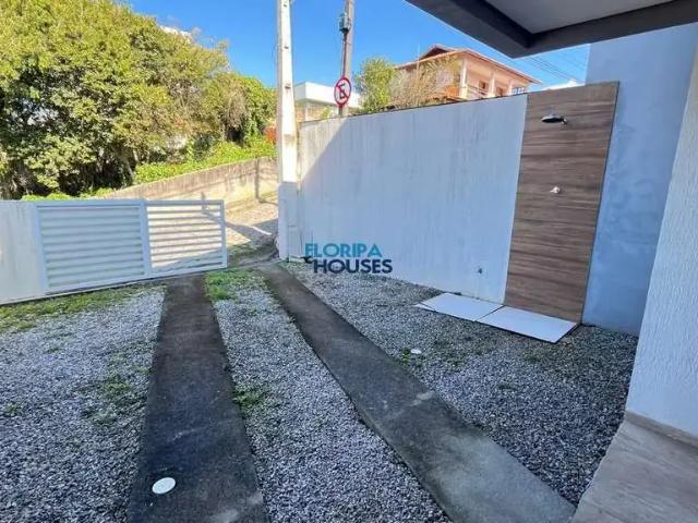 Casa / Sobrado para Venda em Florianópolis/SC Ingleses do Rio Vermelho 2 Quartos