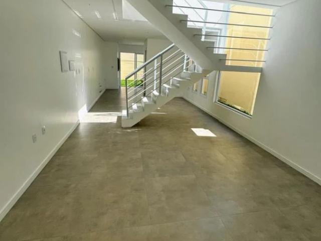 Casa / Sobrado para Venda em Florianópolis/SC Ingleses do Rio Vermelho 3 Quartos