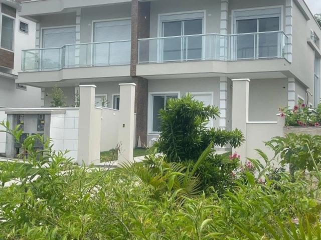 Casa / Sobrado para Venda em Florianópolis/SC Ingleses do Rio Vermelho 4 Quartos