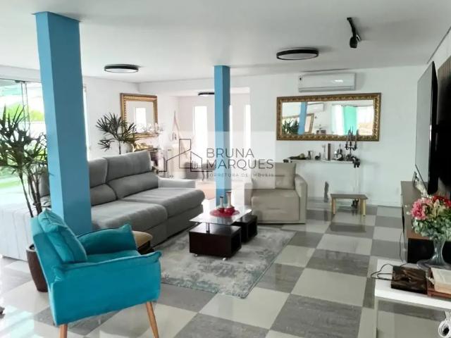 Casa / Sobrado para Venda em Florianópolis/SC Ingleses do Rio Vermelho 4 Quartos
