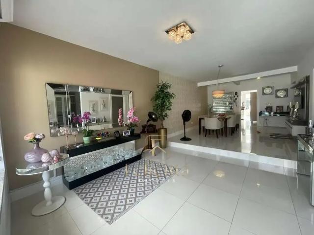 Casa / Sobrado para Venda em Florianópolis/SC Itacorubi 3 Quartos