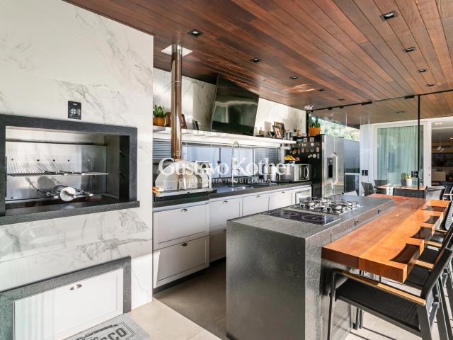Casa / Sobrado para Venda em Florianópolis/SC Itacorubi 3 Quartos