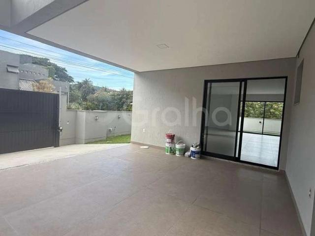 Casa / Sobrado para Venda em Florianópolis/SC Itacorubi 3 Quartos