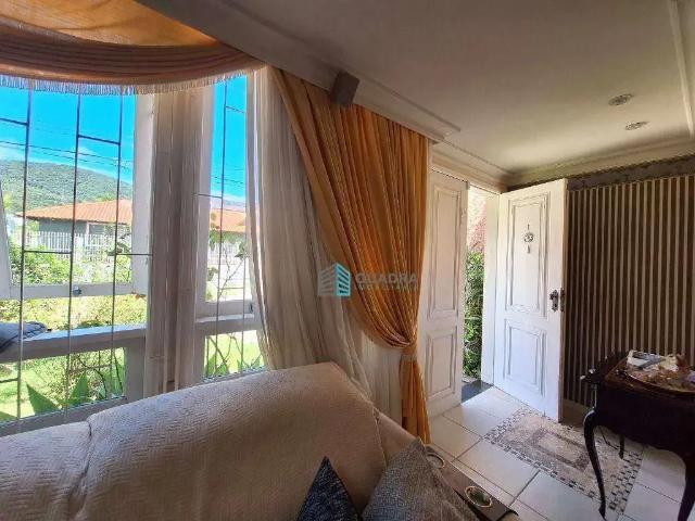 Casa / Sobrado para Venda em Florianópolis/SC Itacorubi 4 Quartos