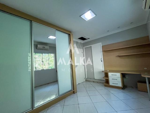 Casa / Sobrado para Venda em Florianópolis/SC Itacorubi 4 Quartos