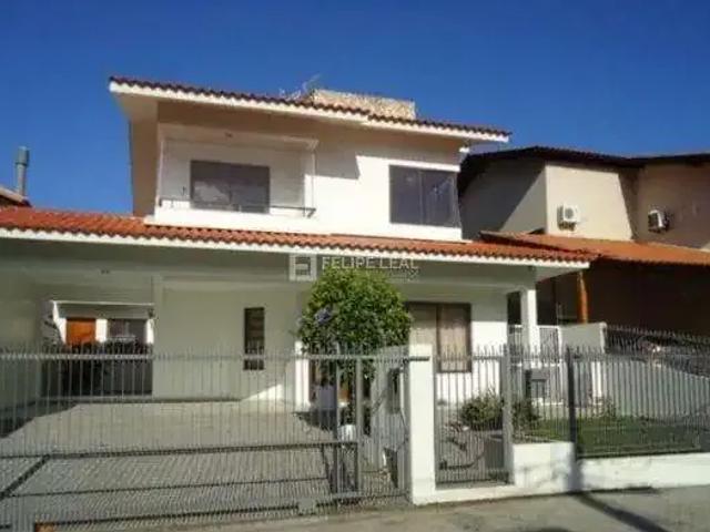 Casa / Sobrado para Venda em Florianópolis/SC Itacorubi 4 Quartos
