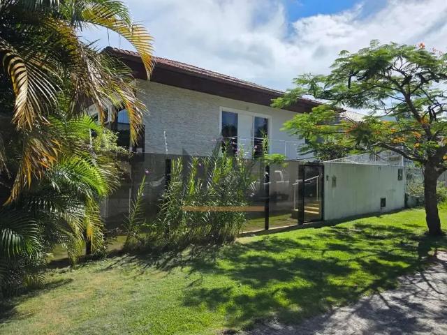 Casa / Sobrado para Venda em Florianópolis/SC Itacorubi 4 Quartos