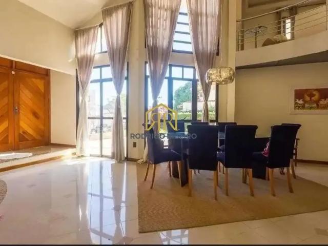 Casa / Sobrado para Venda em Florianópolis/SC Itacorubi 5 Quartos