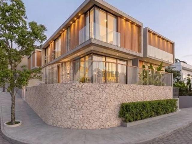 Casa / Sobrado para Venda em Florianópolis/SC Itaguaçu 3 Quartos