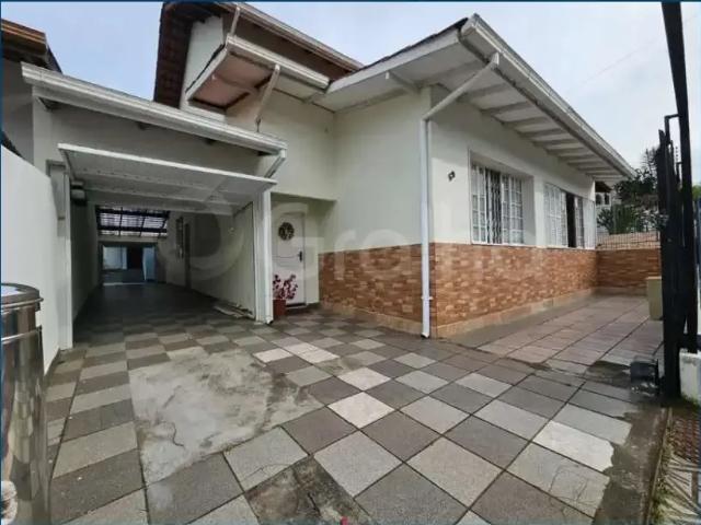 Casa / Sobrado para Venda em Florianópolis/SC Itaguaçu 4 Quartos
