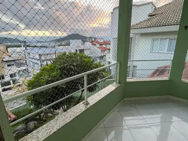 Casa / Sobrado para Venda em Florianópolis/SC João Paulo 4 Quartos