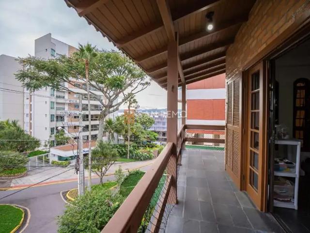 Casa / Sobrado para Venda em Florianópolis/SC João Paulo 7 Quartos