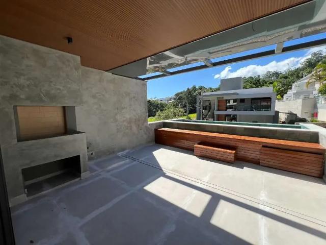 Casa / Sobrado para Venda em Florianópolis/SC João Paulo 3 Quartos