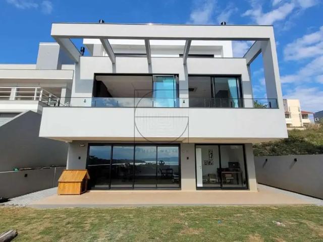Casa / Sobrado para Venda em Florianópolis/SC João Paulo 3 Quartos