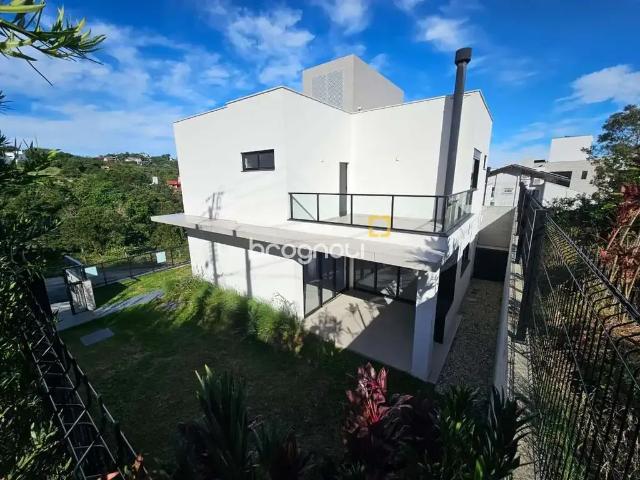 Casa / Sobrado para Venda em Florianópolis/SC João Paulo 3 Quartos