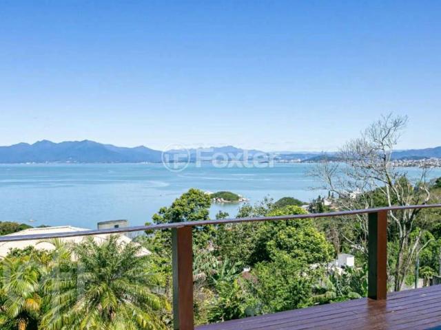 Casa / Sobrado para Venda em Florianópolis/SC José Mendes 3 Quartos