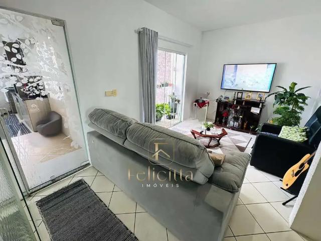 Casa / Sobrado para Venda em Florianópolis/SC Jardim Atlântico 3 Quartos